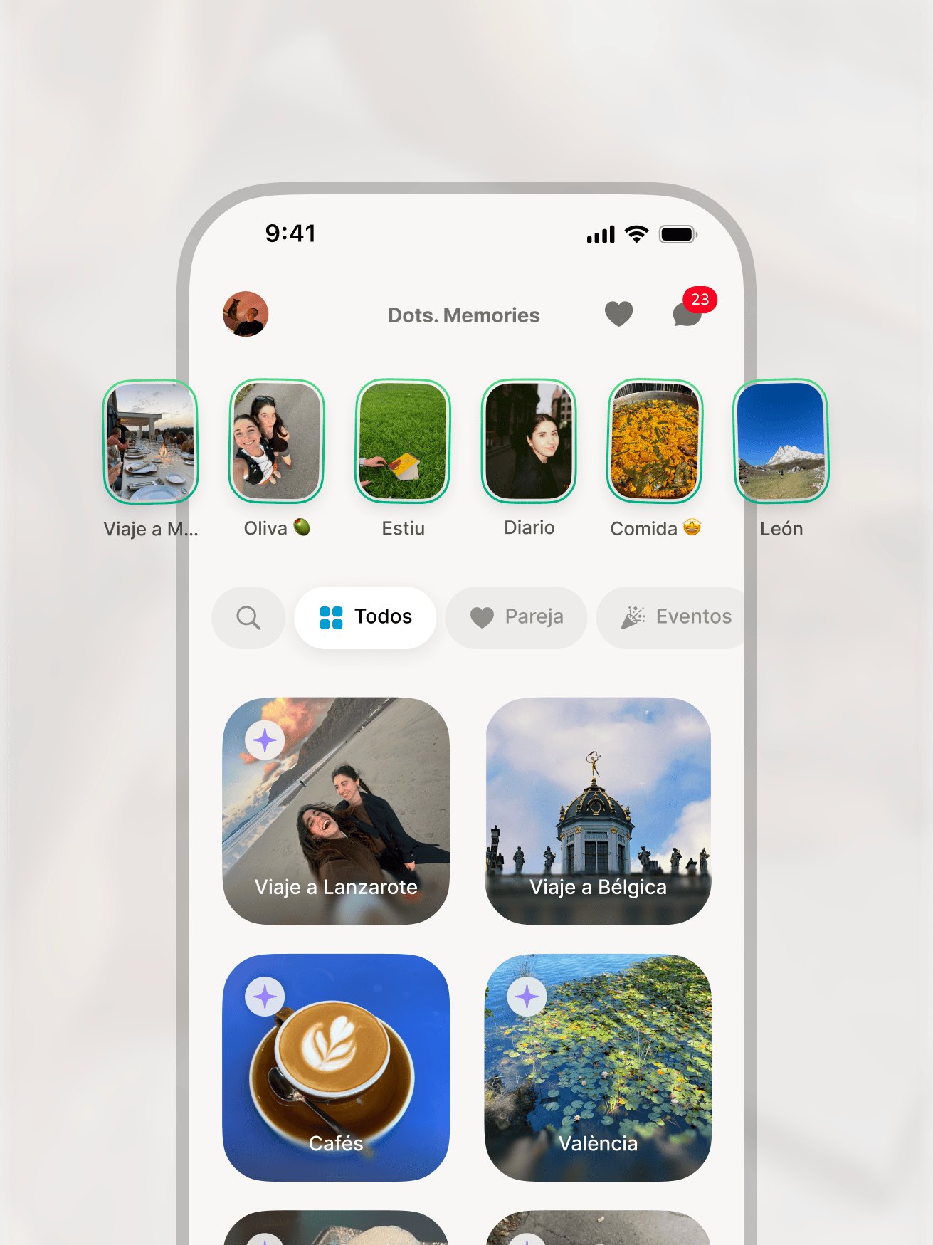 La home de Dots. Memories en un iPhone, construida con el sistema de diseño